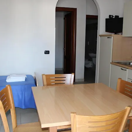 Alimini Con Piscina Lejlighed Otranto